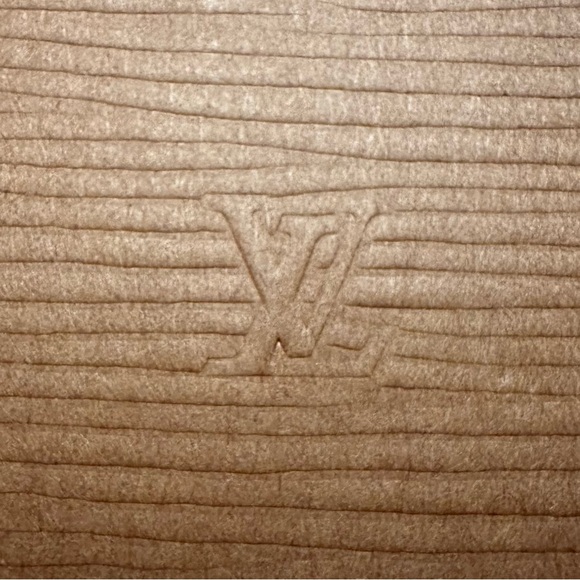 EUC Unique Louis Vuitton Small Box 5” x 5.5” x 2.75” - Picture 3 of 10